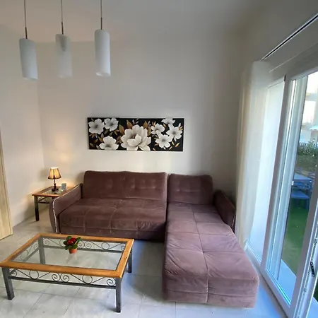 Bright And Spacious Double Room, Shared Bathroom Homestay szállás San Ġiljan